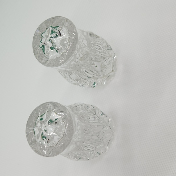 Althea salt & pepper glass shakers in box - Picture 4 of 5